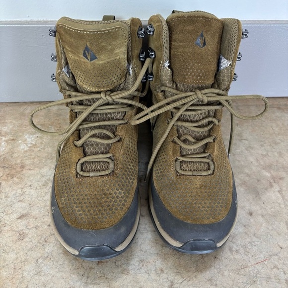 Vasque Torre AT GTX Hiking Boots Size 9M - Picture 1 of 13